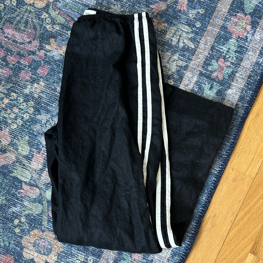 DONNI. Black Joggers with White Side Stripes